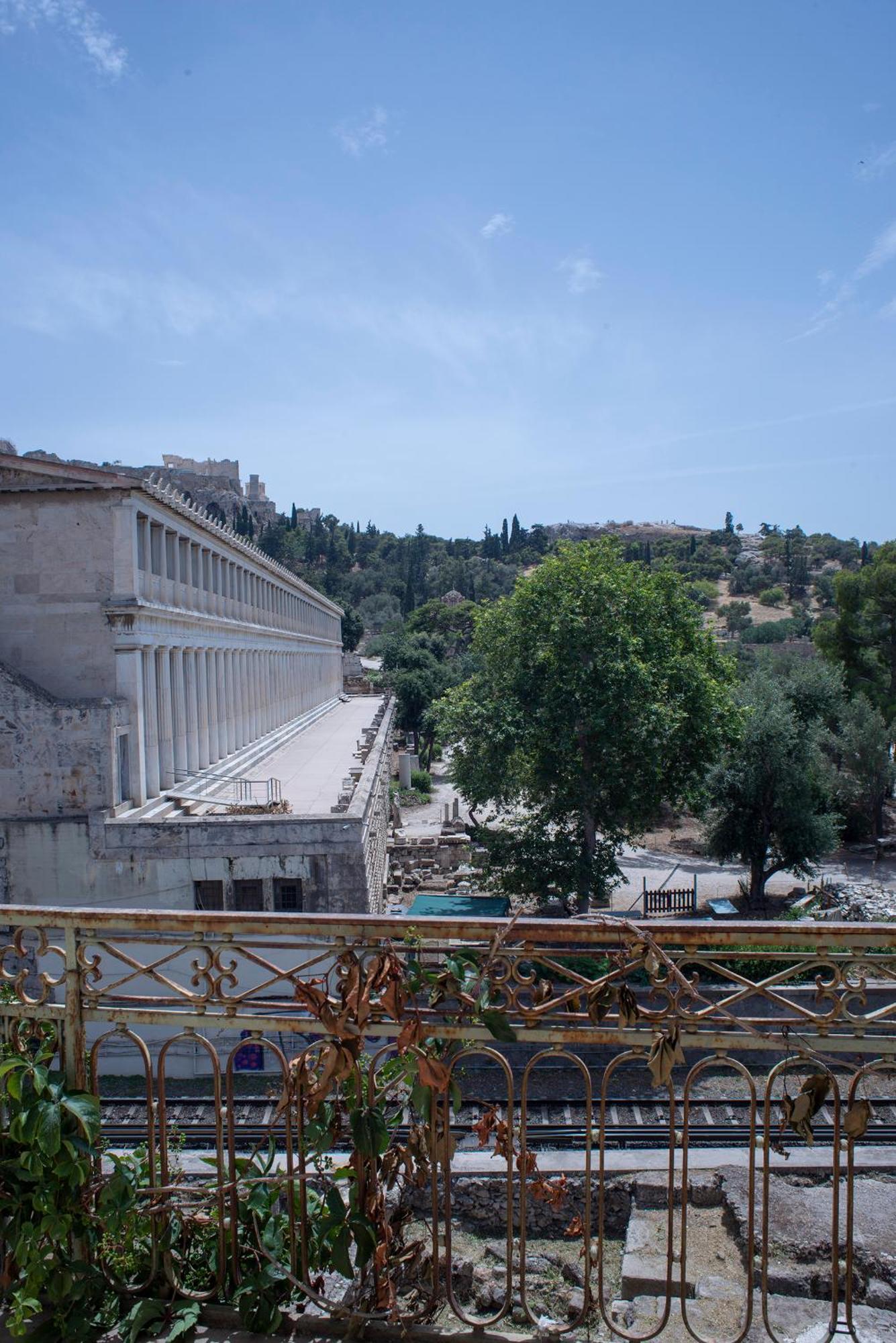 Отель Ancient Agora Plaka Афины Экстерьер фото