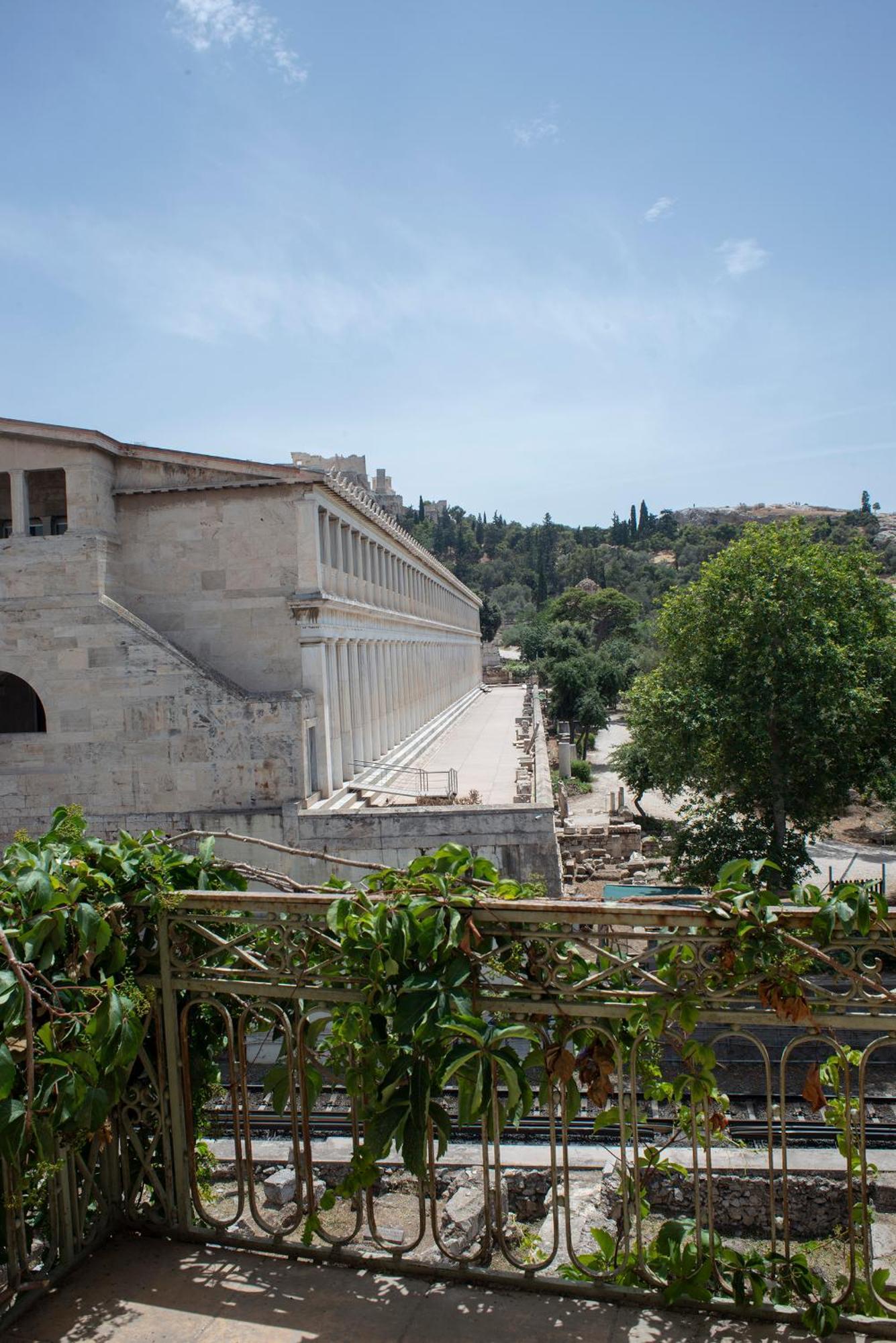 Отель Ancient Agora Plaka Афины Экстерьер фото